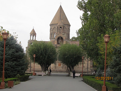  - echmiadzin-leo-b-biserica-resedintei-catolicosului